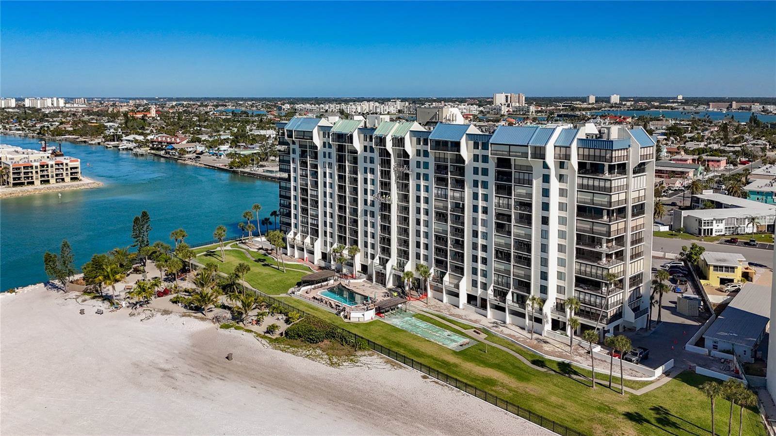 7100 Sunset Way, Saint Pete Beach, FL 33706