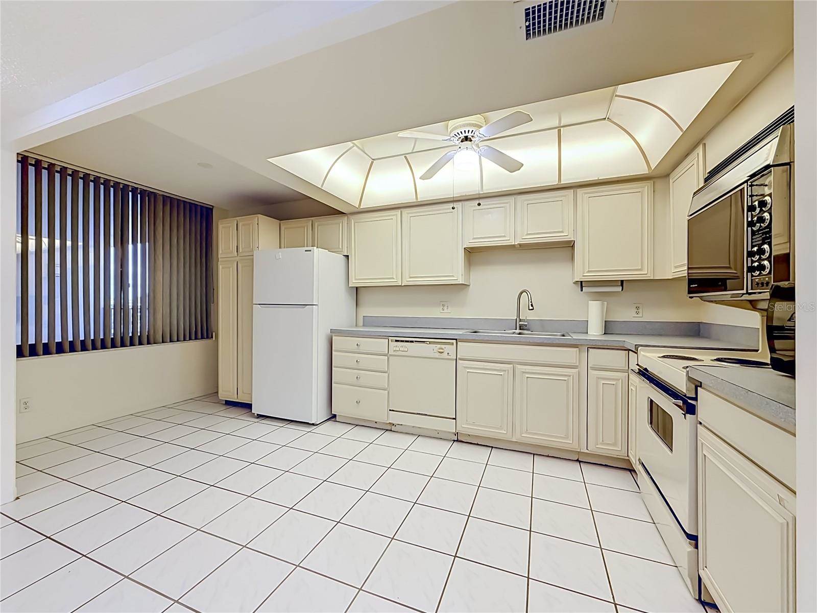 7100 Sunset Way, Saint Pete Beach, FL 33706
