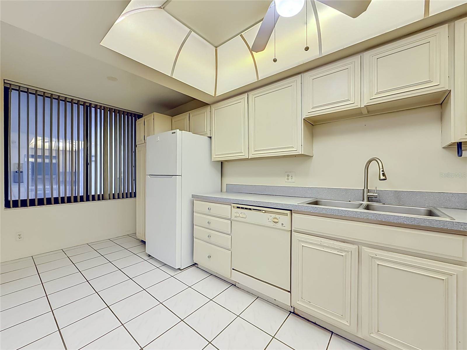 7100 Sunset Way, Saint Pete Beach, FL 33706