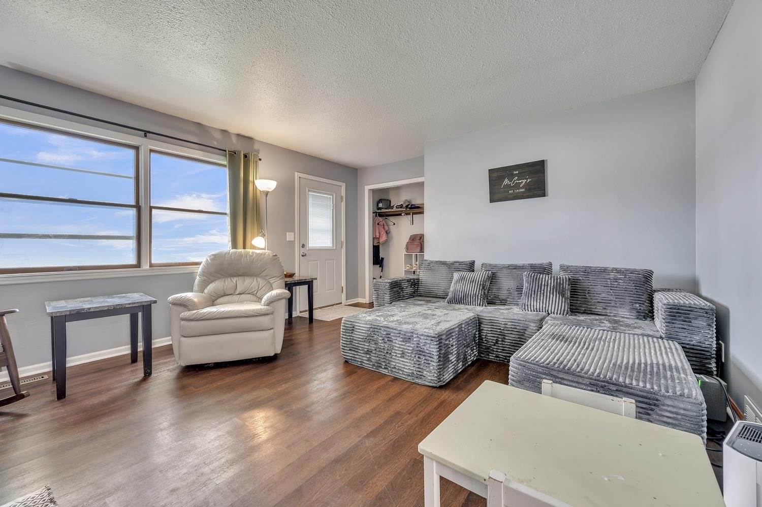 410 Q, Milford, IA 51351