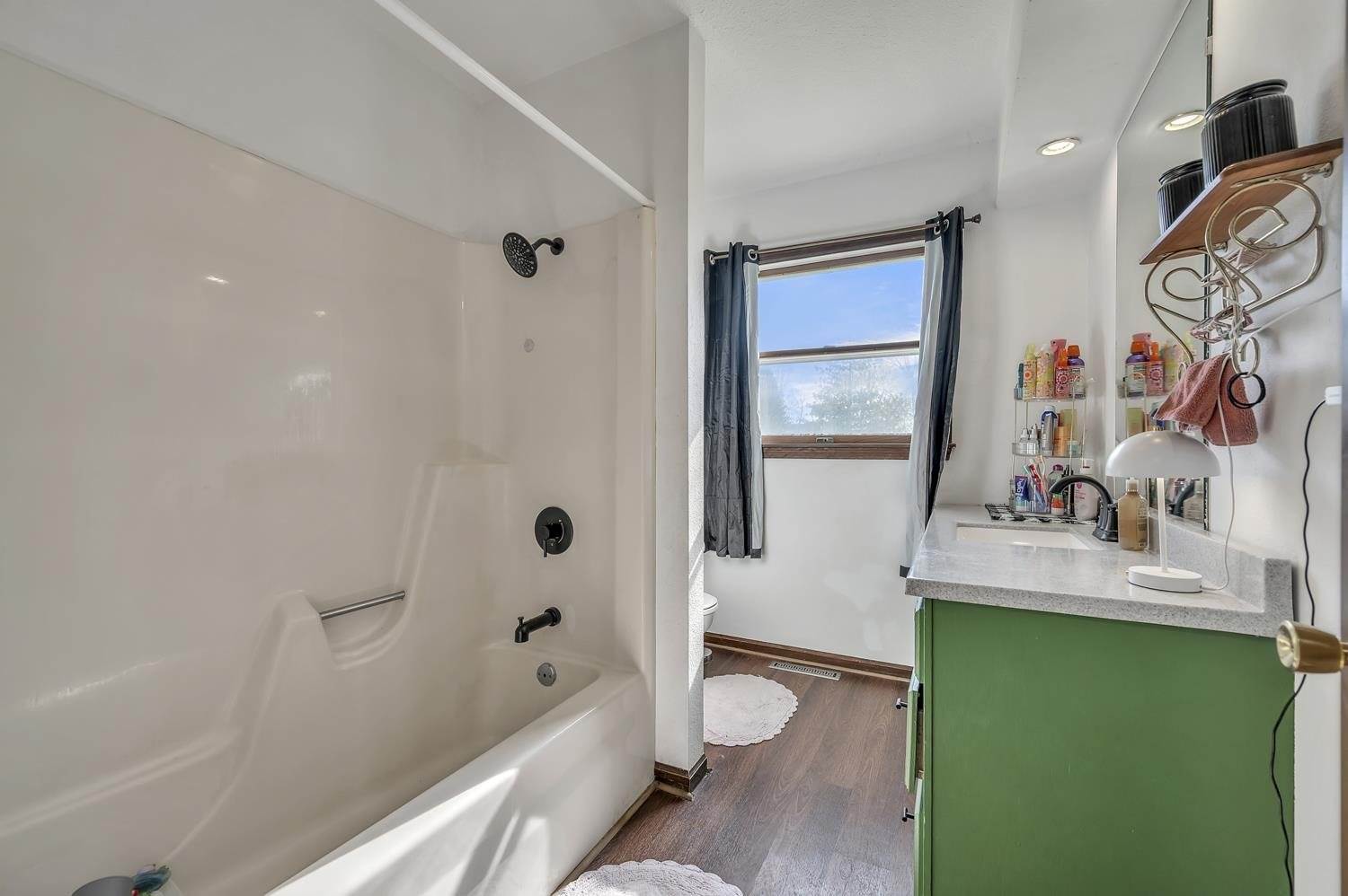 410 Q, Milford, IA 51351
