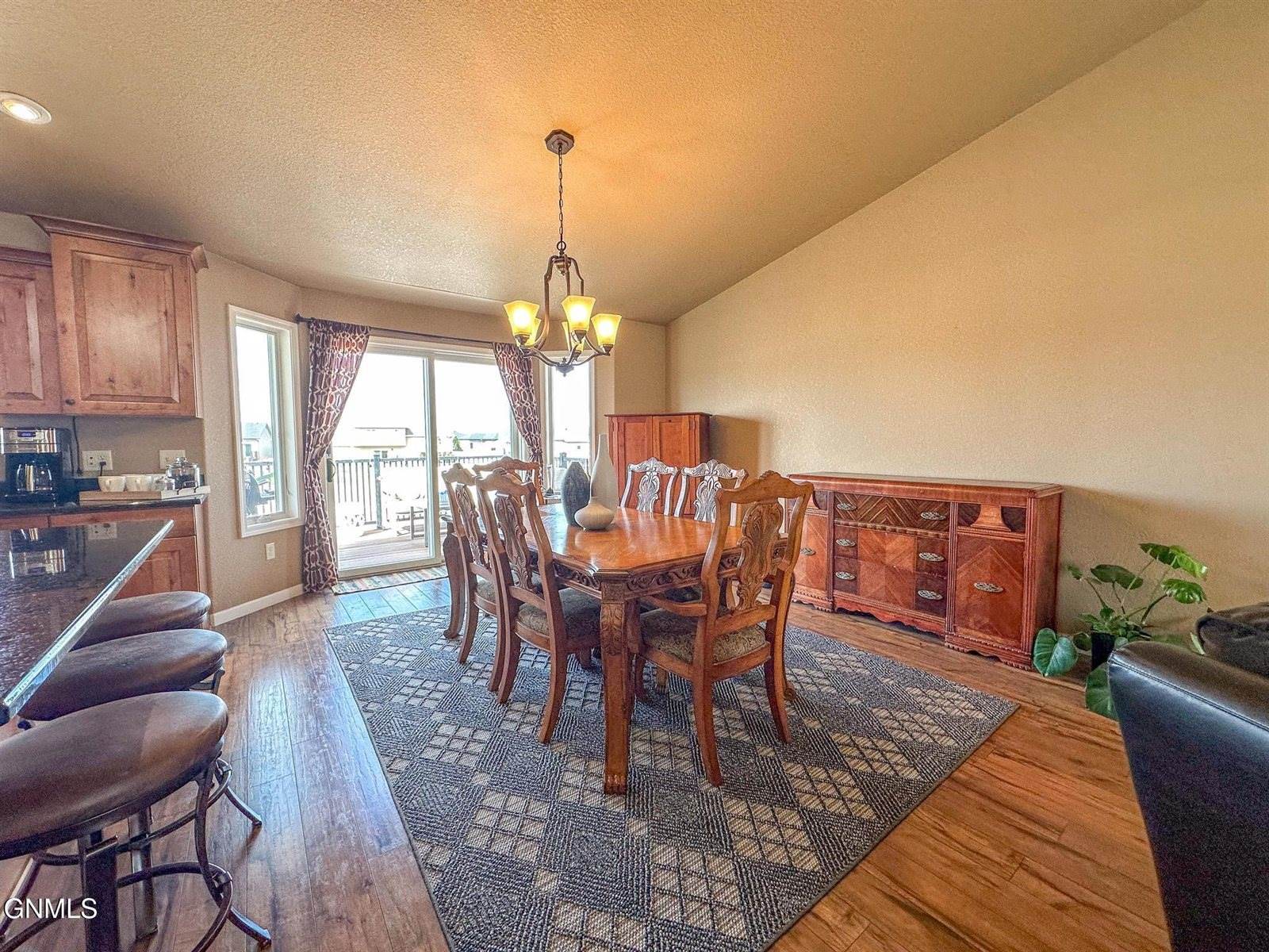 502 Granite Drive, Bismarck, ND 58503