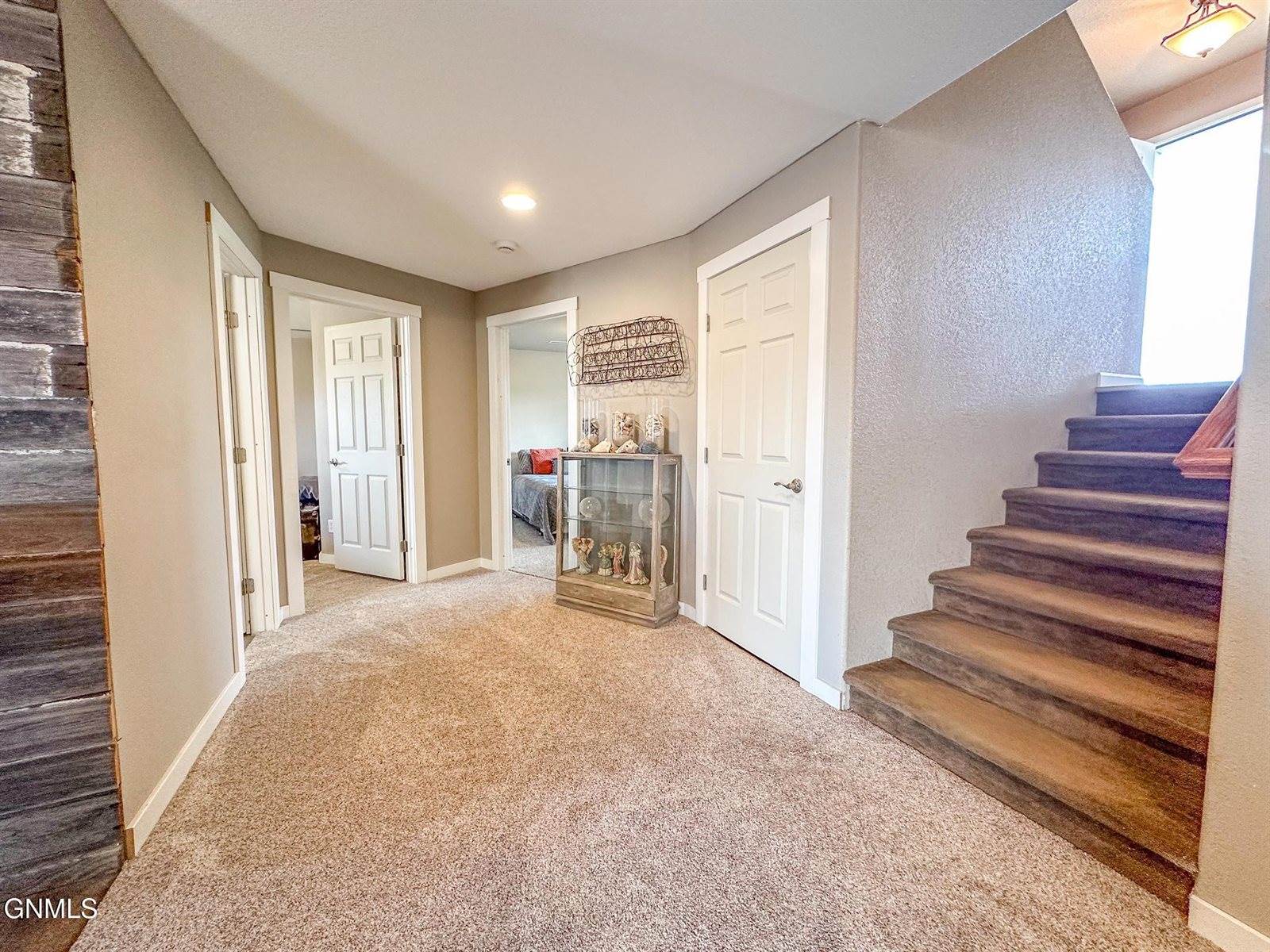 502 Granite Drive, Bismarck, ND 58503