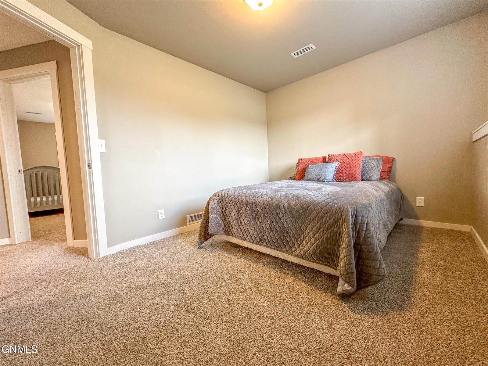 502 Granite Drive, Bismarck, ND 58503