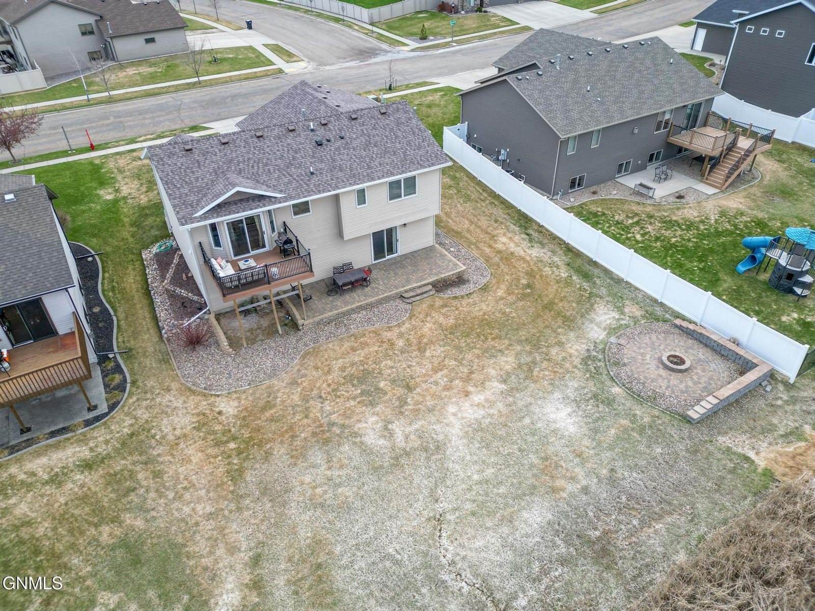 502 Granite Drive, Bismarck, ND 58503