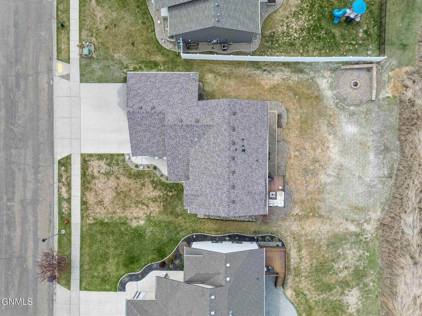 502 Granite Drive, Bismarck, ND 58503