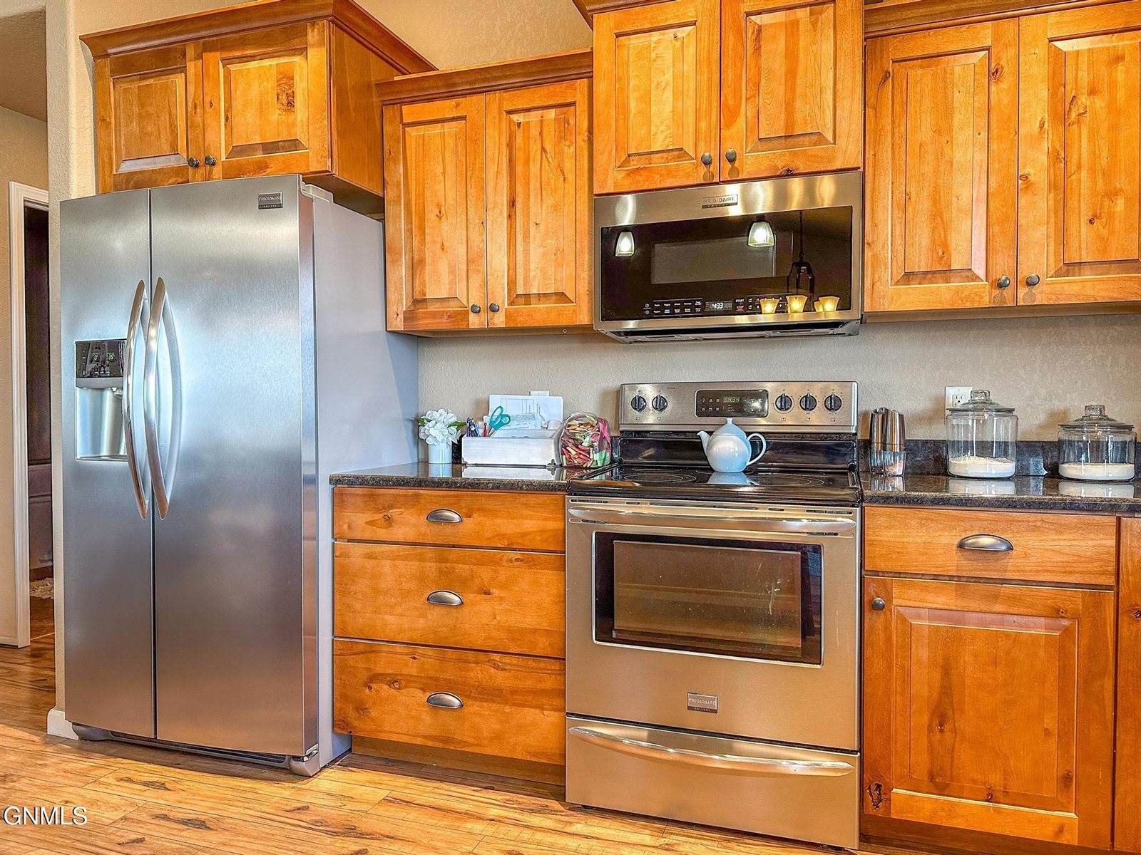 502 Granite Drive, Bismarck, ND 58503