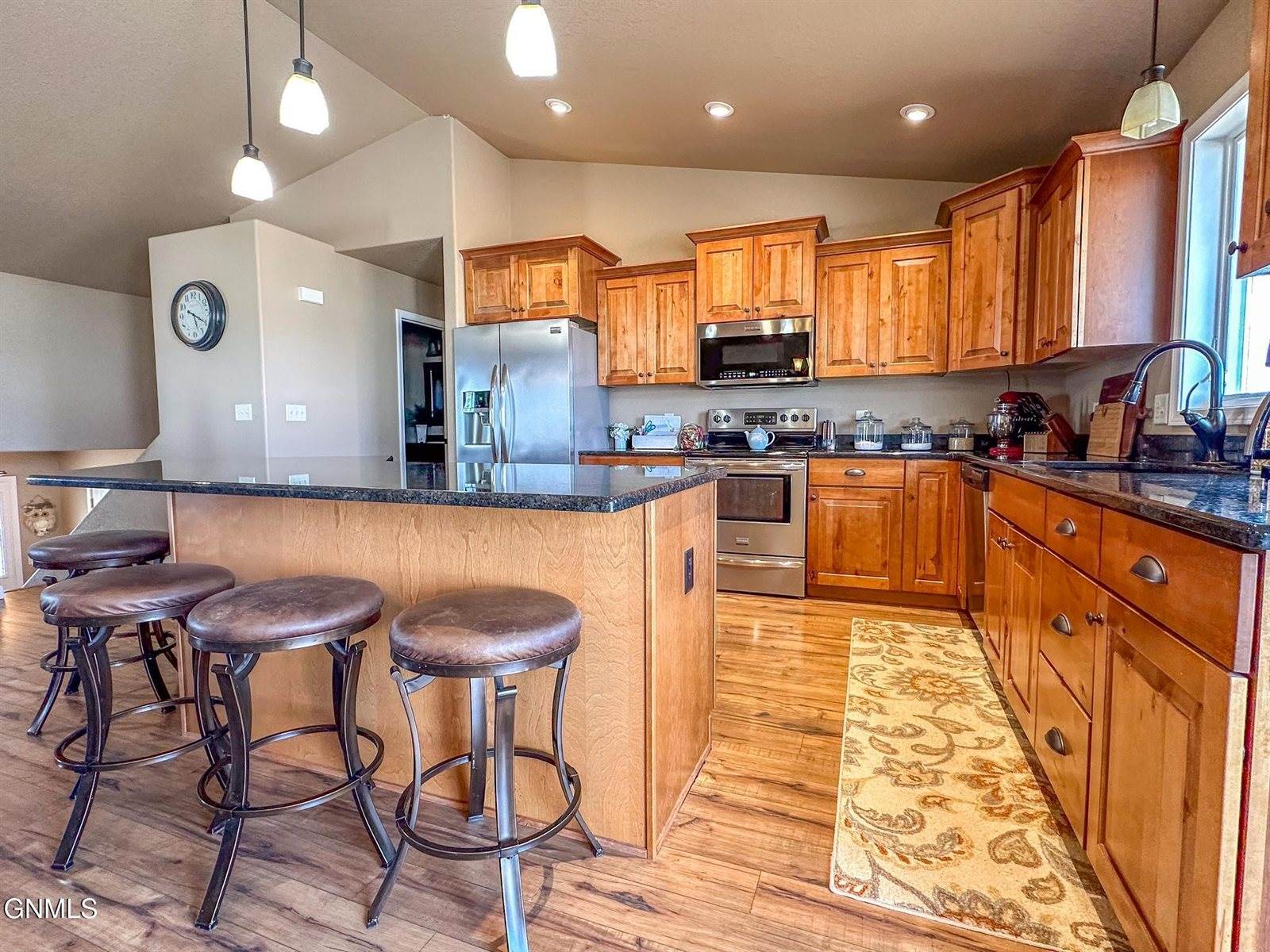 502 Granite Drive, Bismarck, ND 58503