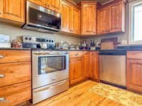 502 Granite Drive, Bismarck, ND 58503