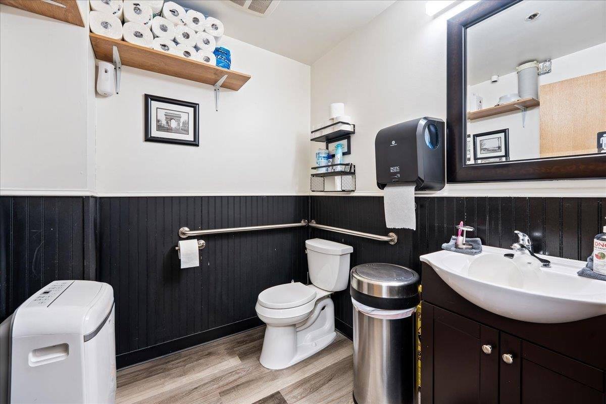 909 Cushman Street, Fairbanks, AK 99701
