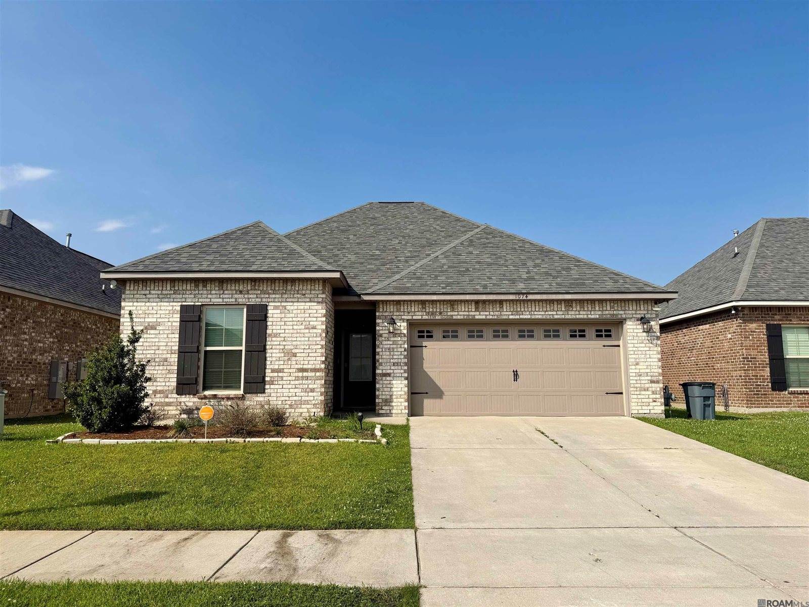 1074 Elliston Dr, Gonzales, LA 70737