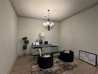 1074 Elliston Dr, Gonzales, LA 70737
