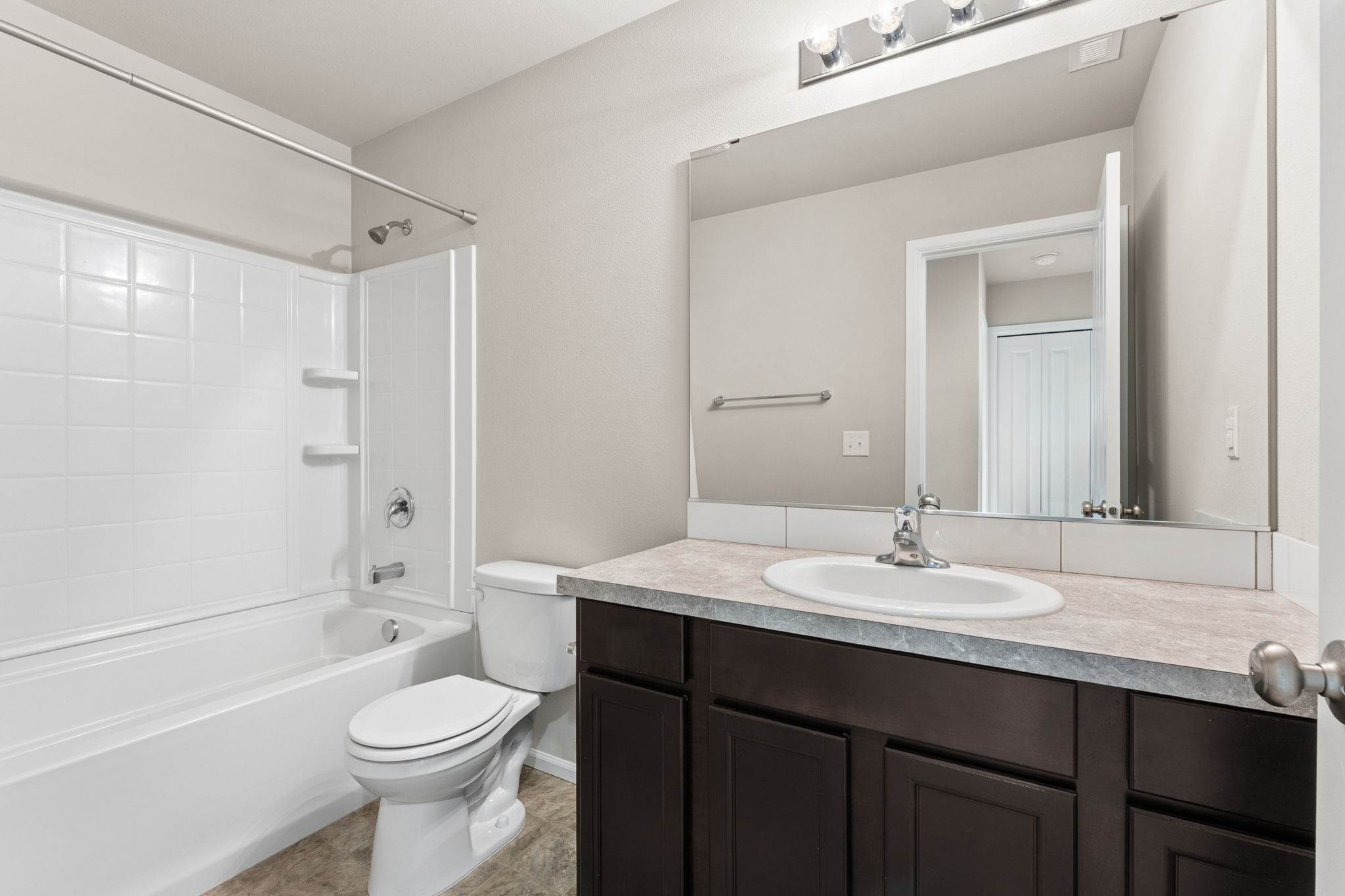 2821 Cassius St NE, Lacey, WA 98516