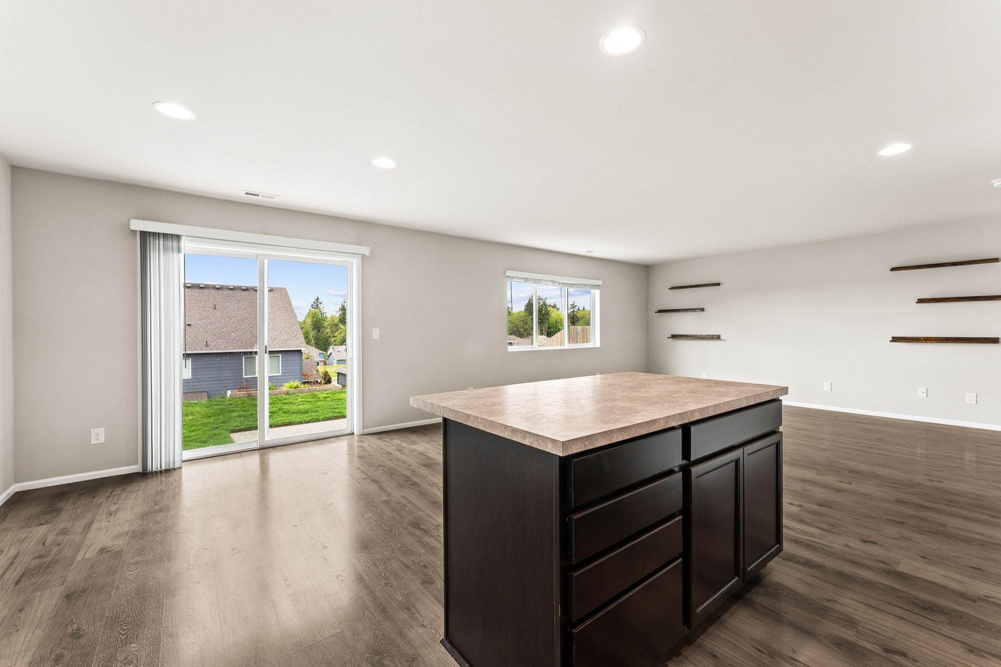 2821 Cassius St NE, Lacey, WA 98516