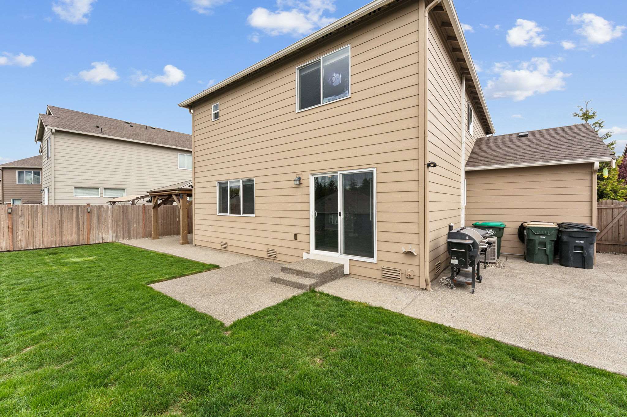 2821 Cassius St NE, Lacey, WA 98516
