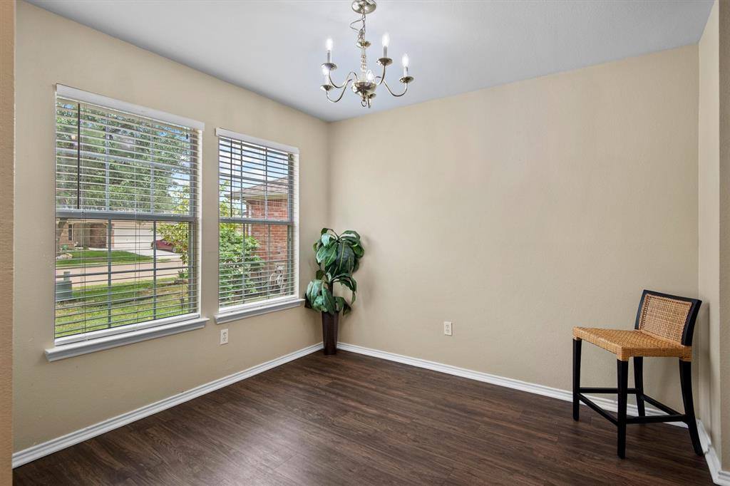 5589 Hunters Bend Lane, Dallas, TX 75249