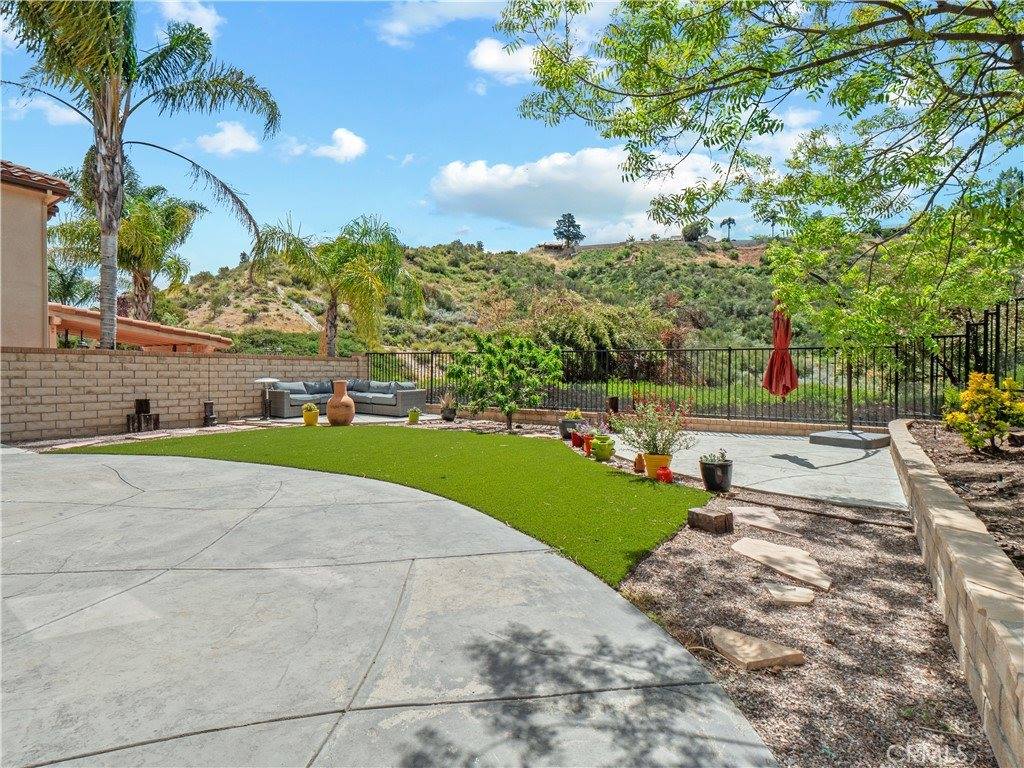 20014 Christopher, Saugus, CA 91350
