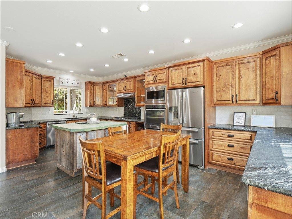 20014 Christopher, Saugus, CA 91350
