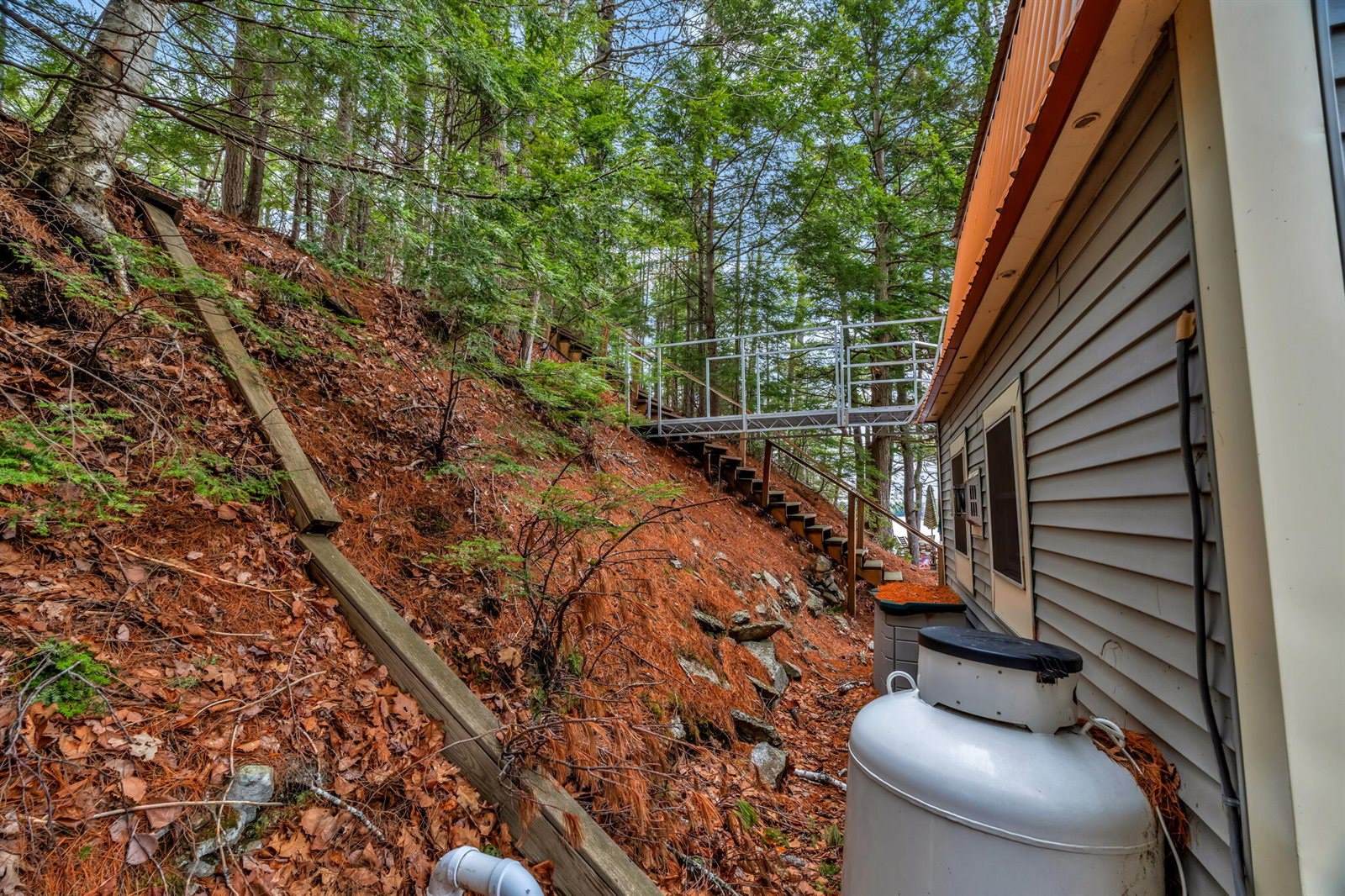 12 Paradise Cove, Clifton, ME 04428