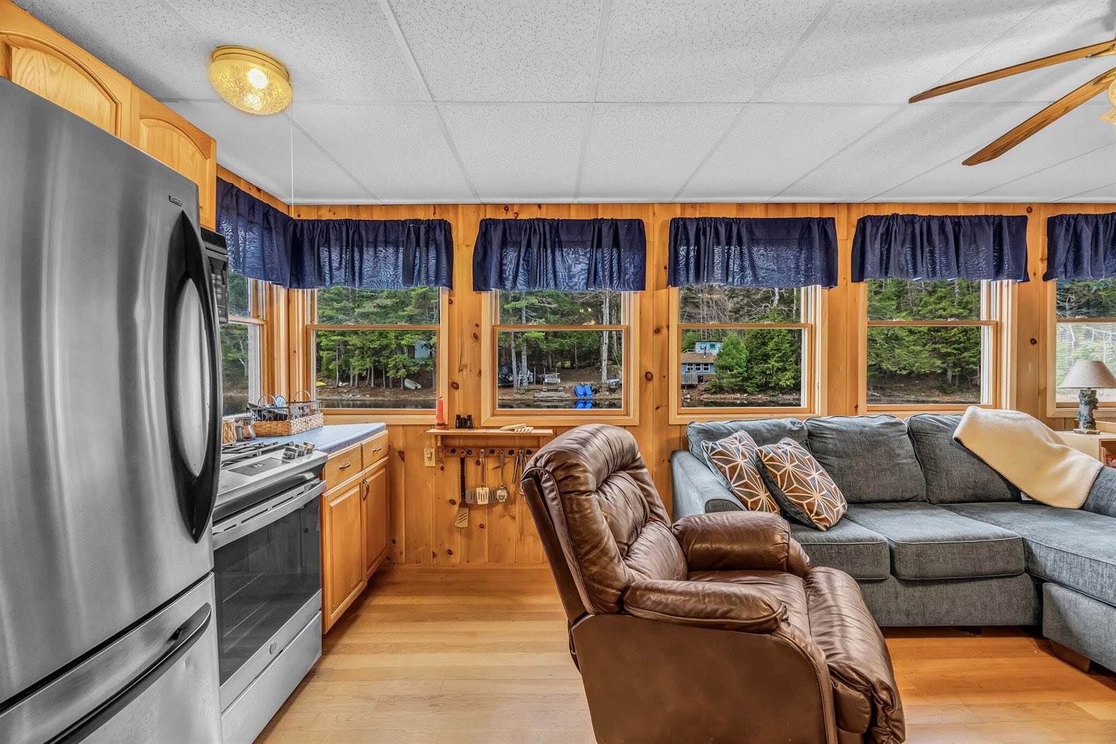 12 Paradise Cove, Clifton, ME 04428
