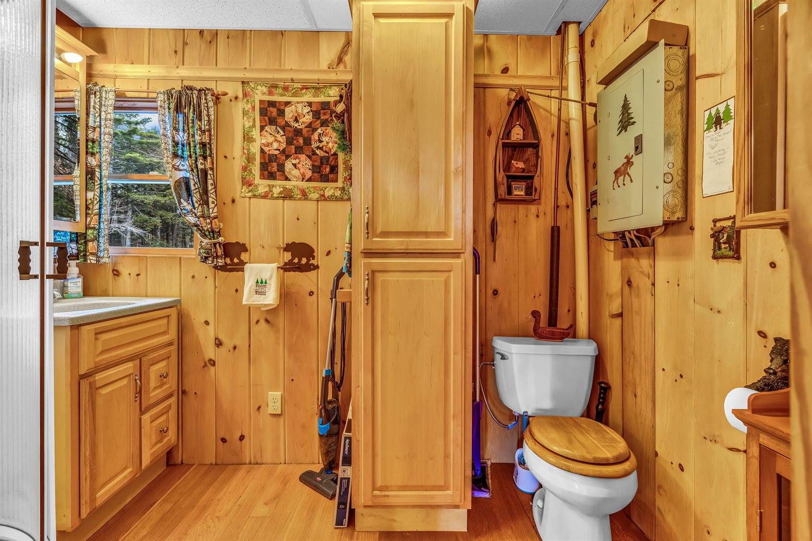 12 Paradise Cove, Clifton, ME 04428