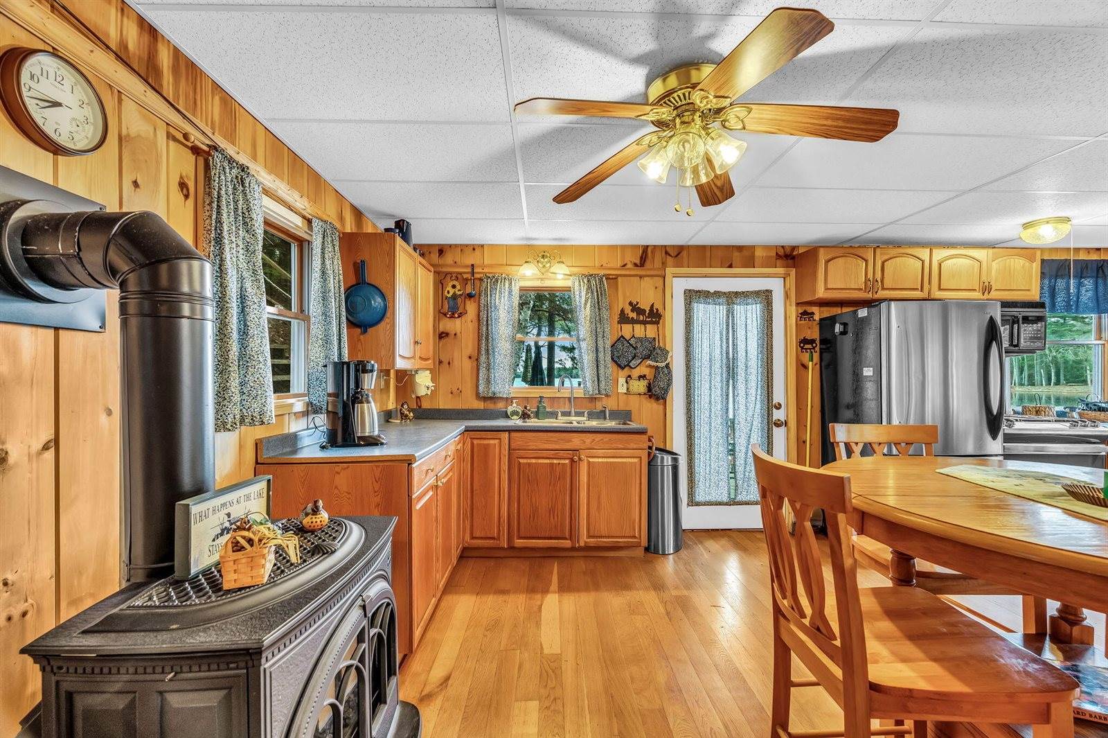 12 Paradise Cove, Clifton, ME 04428