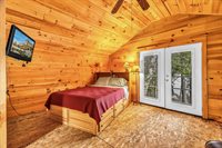 12 Paradise Cove, Clifton, ME 04428