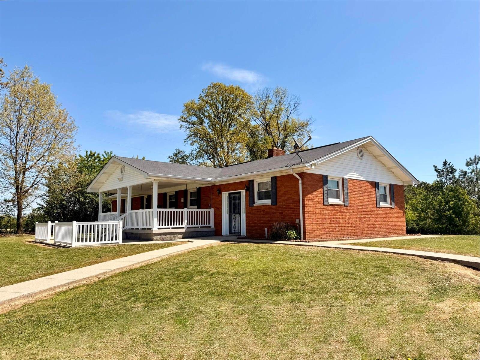 324 Hicks Lane, London, KY 40744