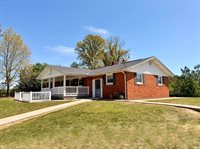 324 Hicks Lane, London, KY 40744