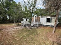 18710 SE 61st Street Road, Ocklawaha, FL 32179