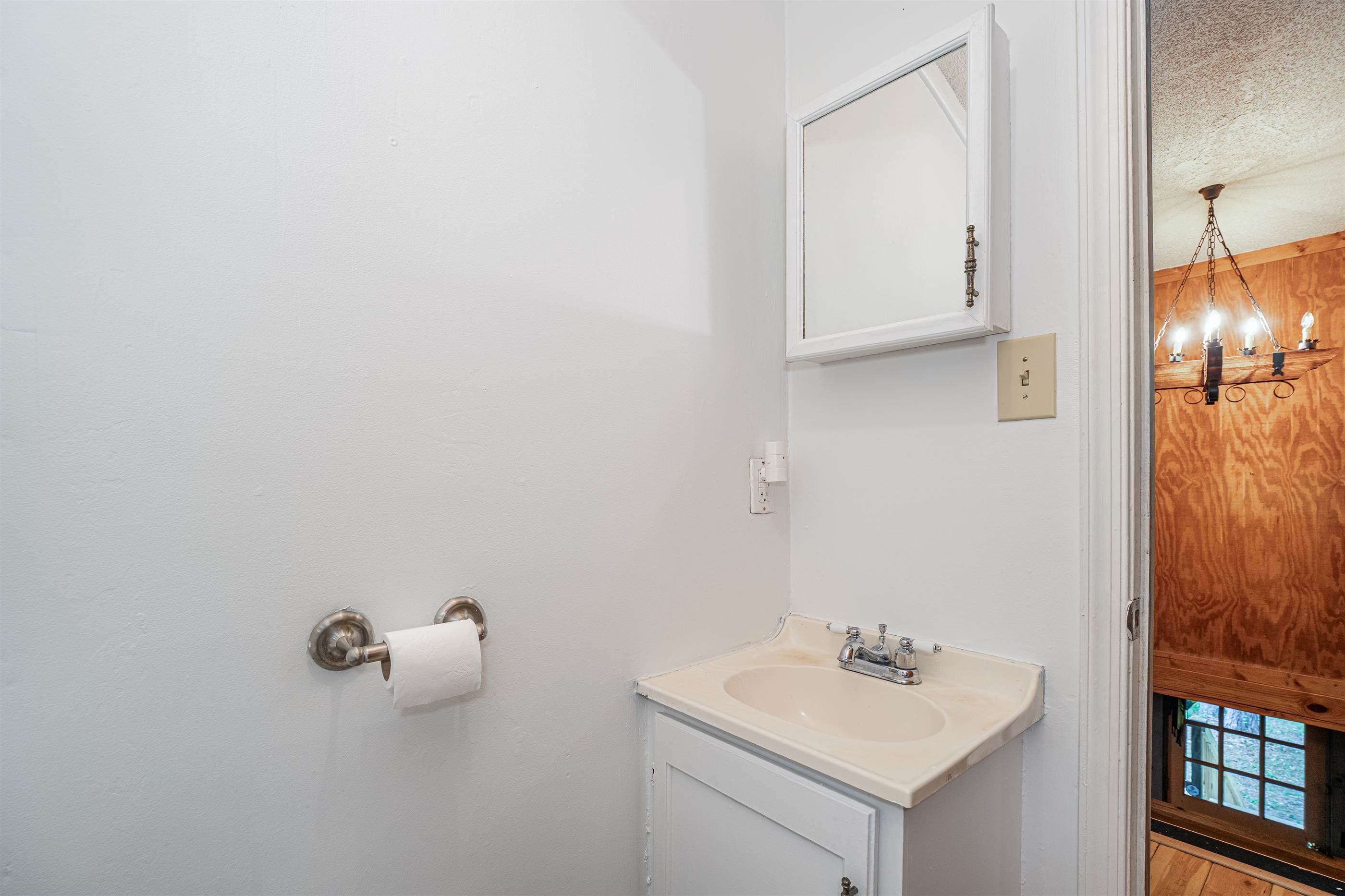 108 SE Sedgewood Road, Hopkins, SC 29061