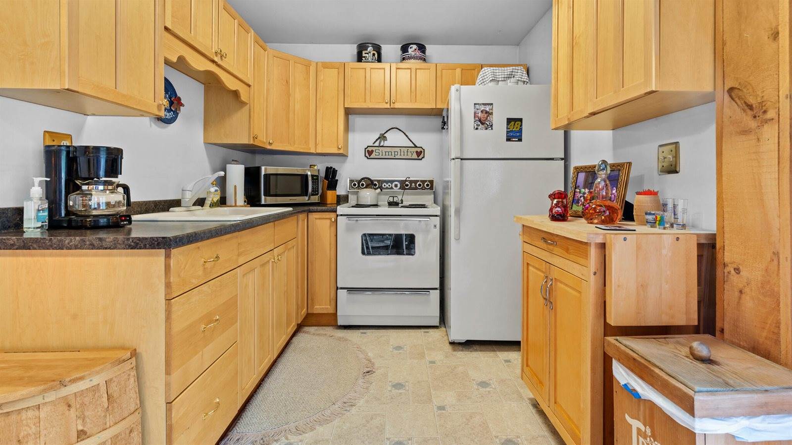 139 Five Road, Carmel, ME 04419