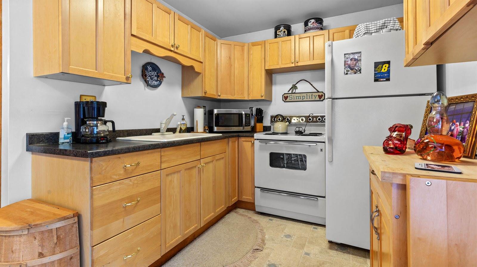 139 Five Road, Carmel, ME 04419