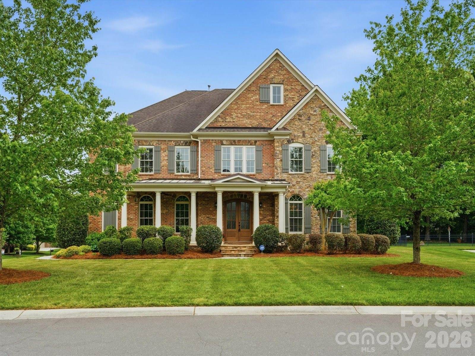 1003 Desborough Drive, Matthews, NC 28104