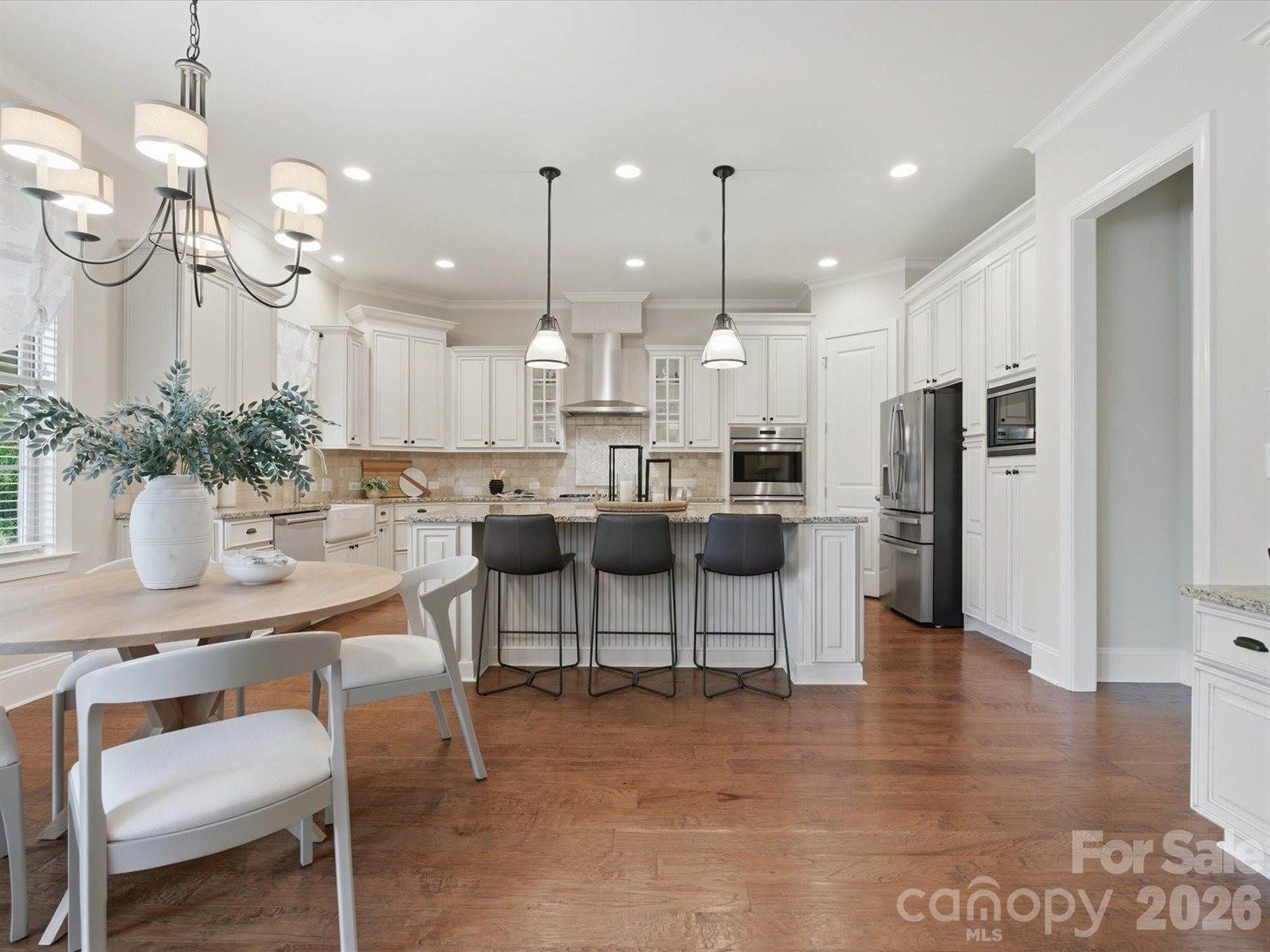 1003 Desborough Drive, Matthews, NC 28104