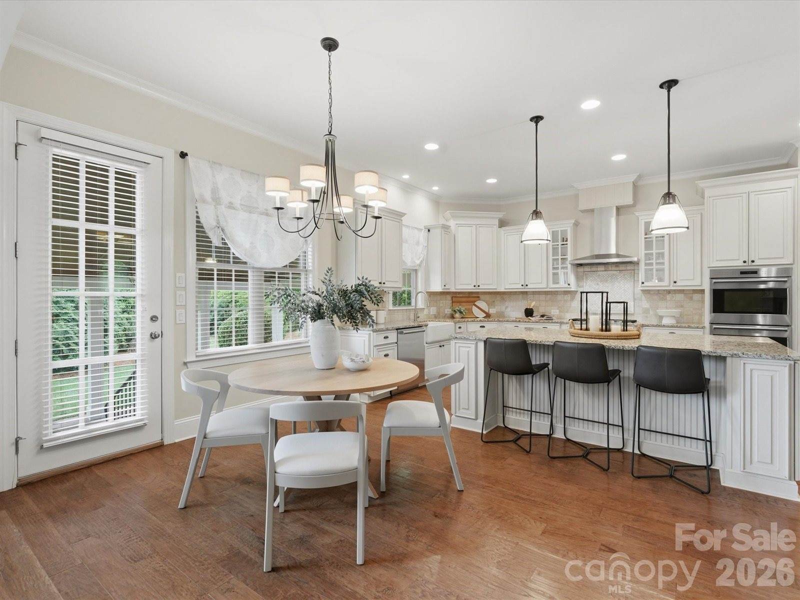 1003 Desborough Drive, Matthews, NC 28104