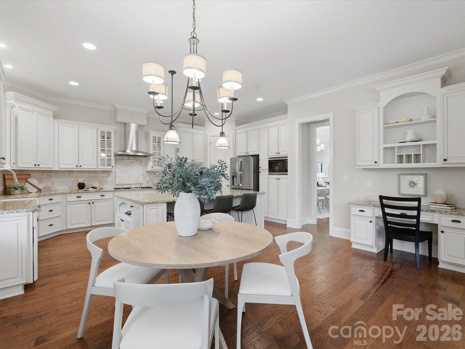1003 Desborough Drive, Matthews, NC 28104