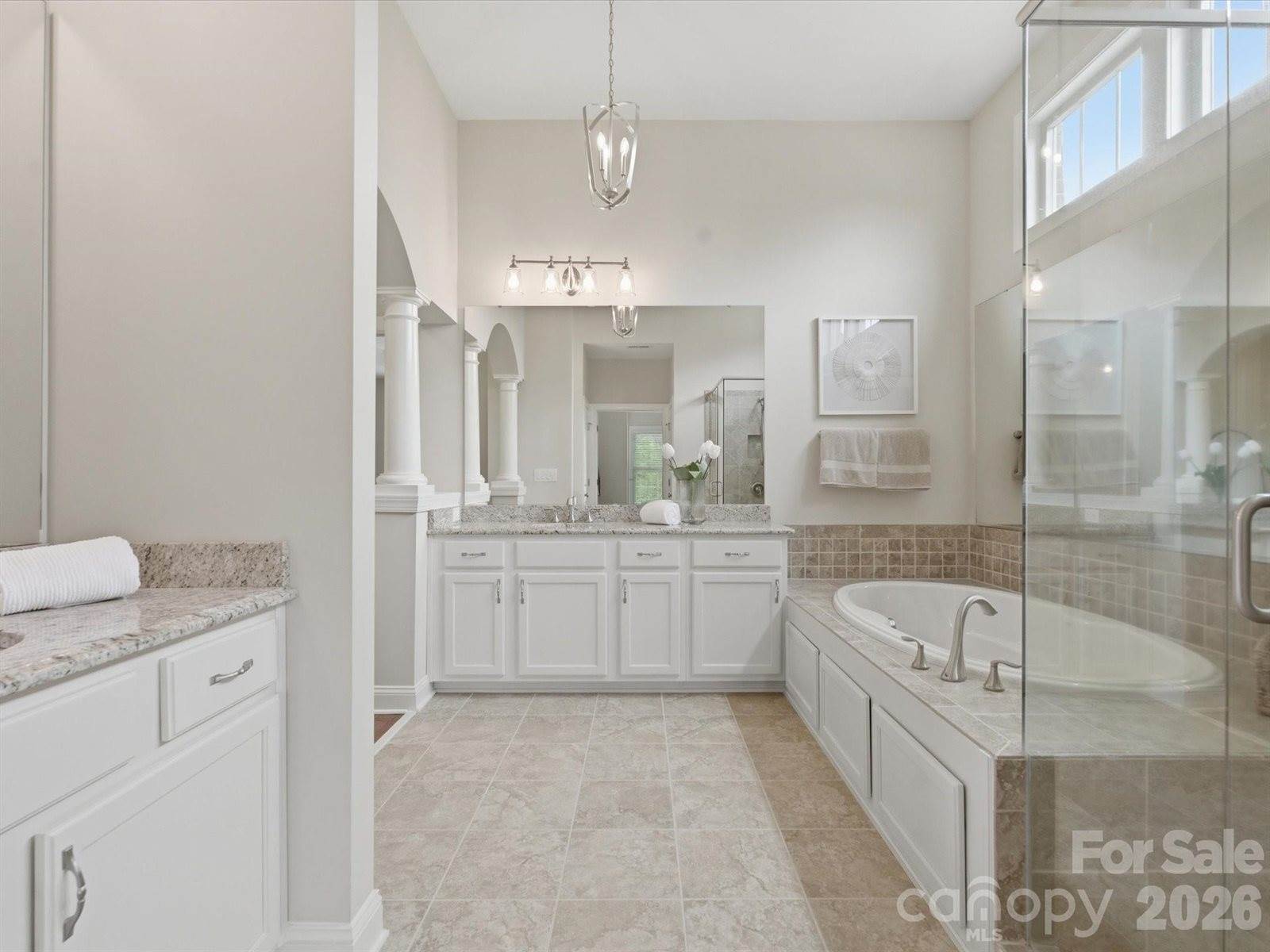1003 Desborough Drive, Matthews, NC 28104
