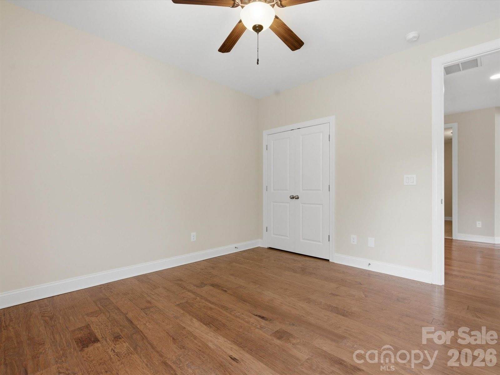 1003 Desborough Drive, Matthews, NC 28104