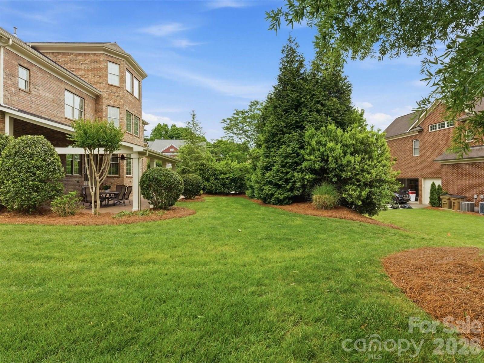 1003 Desborough Drive, Matthews, NC 28104