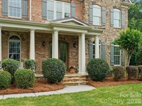 1003 Desborough Drive, Matthews, NC 28104