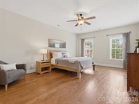 1003 Desborough Drive, Matthews, NC 28104