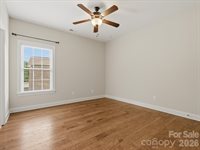 1003 Desborough Drive, Matthews, NC 28104