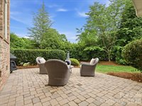 1003 Desborough Drive, Matthews, NC 28104