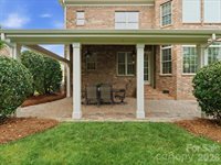 1003 Desborough Drive, Matthews, NC 28104
