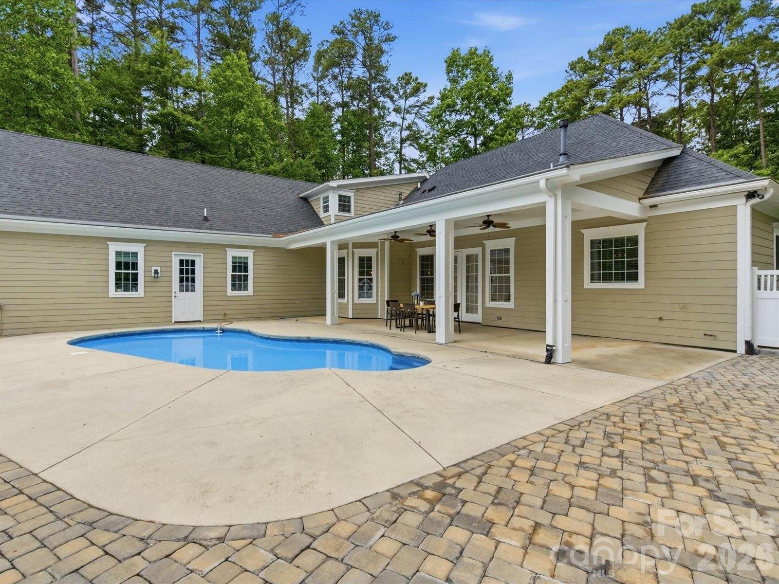 505 Stonemarker Road, Mooresville, NC 28117