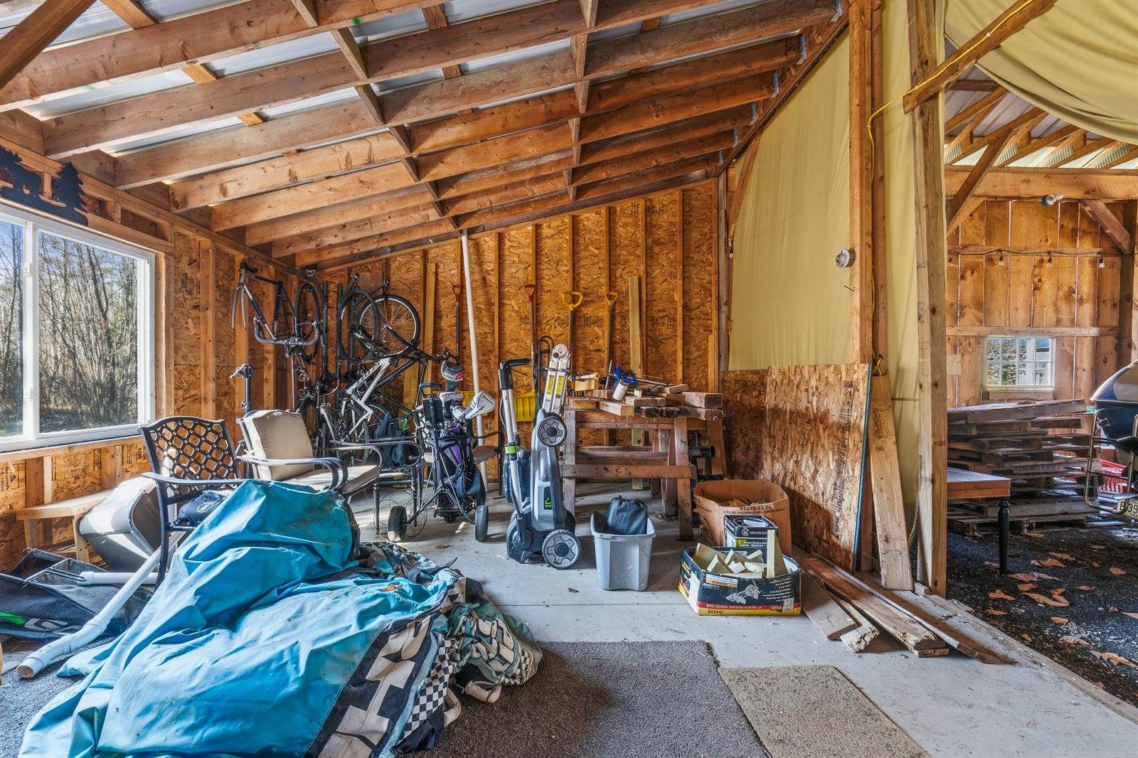 64 Annabessacook Drive, Winthrop, ME 04364