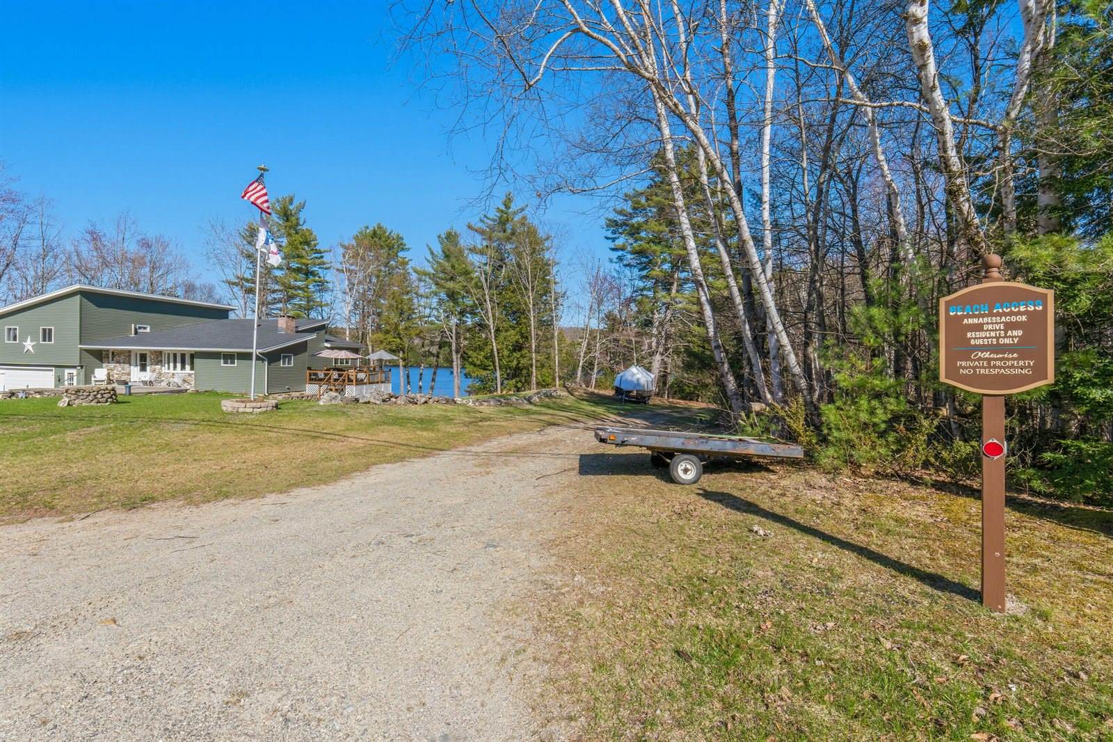64 Annabessacook Drive, Winthrop, ME 04364