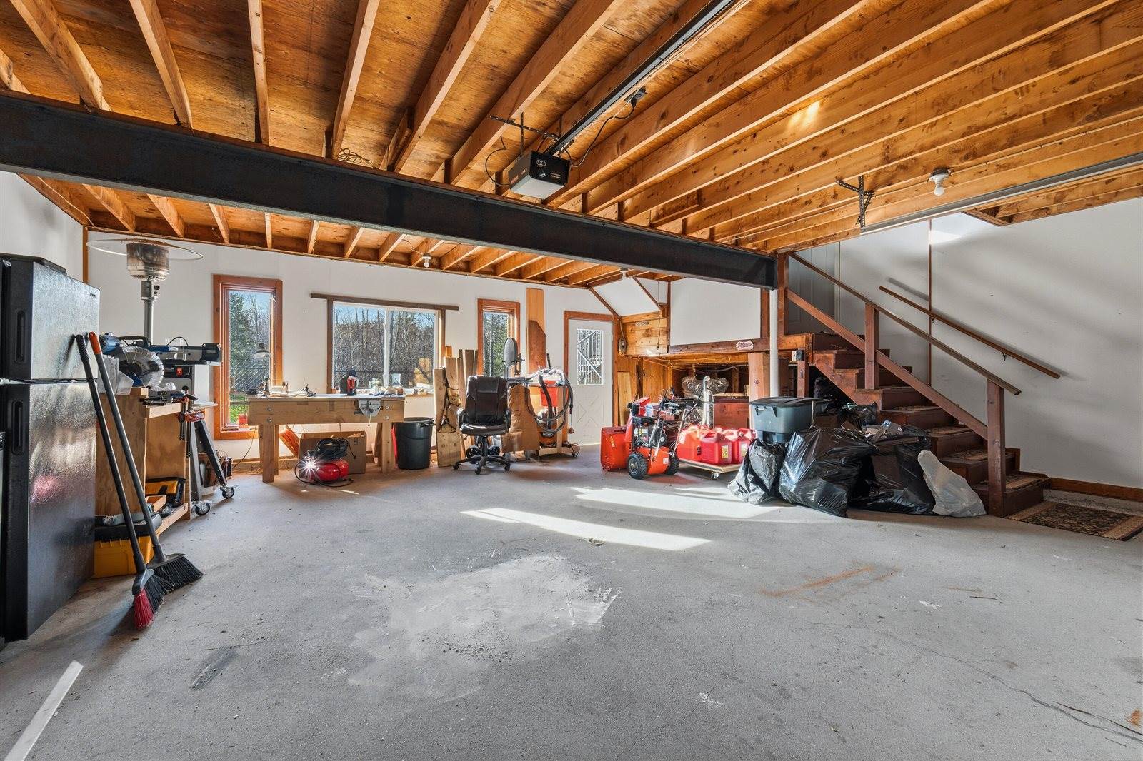64 Annabessacook Drive, Winthrop, ME 04364