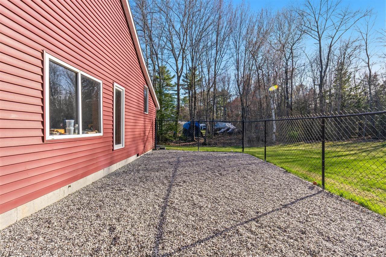 64 Annabessacook Drive, Winthrop, ME 04364